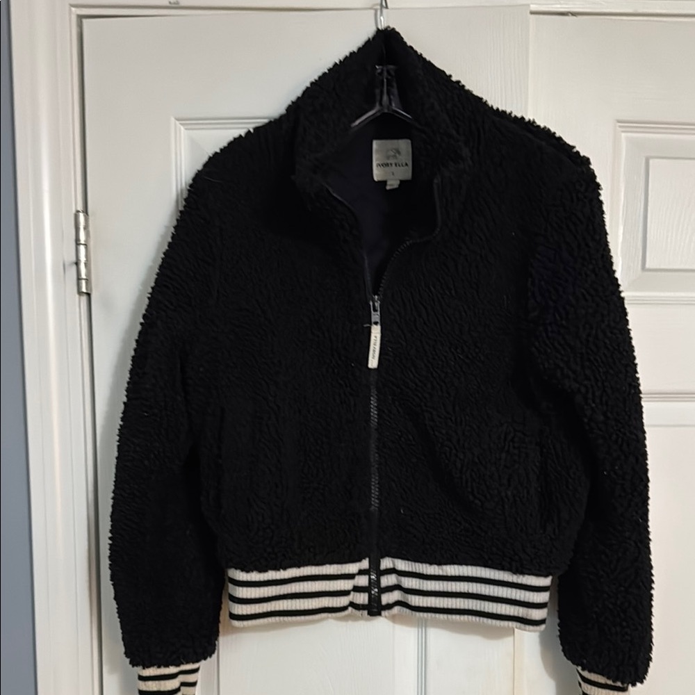 Ivory Ella Black Quilted Jacket